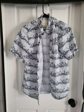 Casual Short-Sleeve Palm Print Button-Down Shirt - White/Black